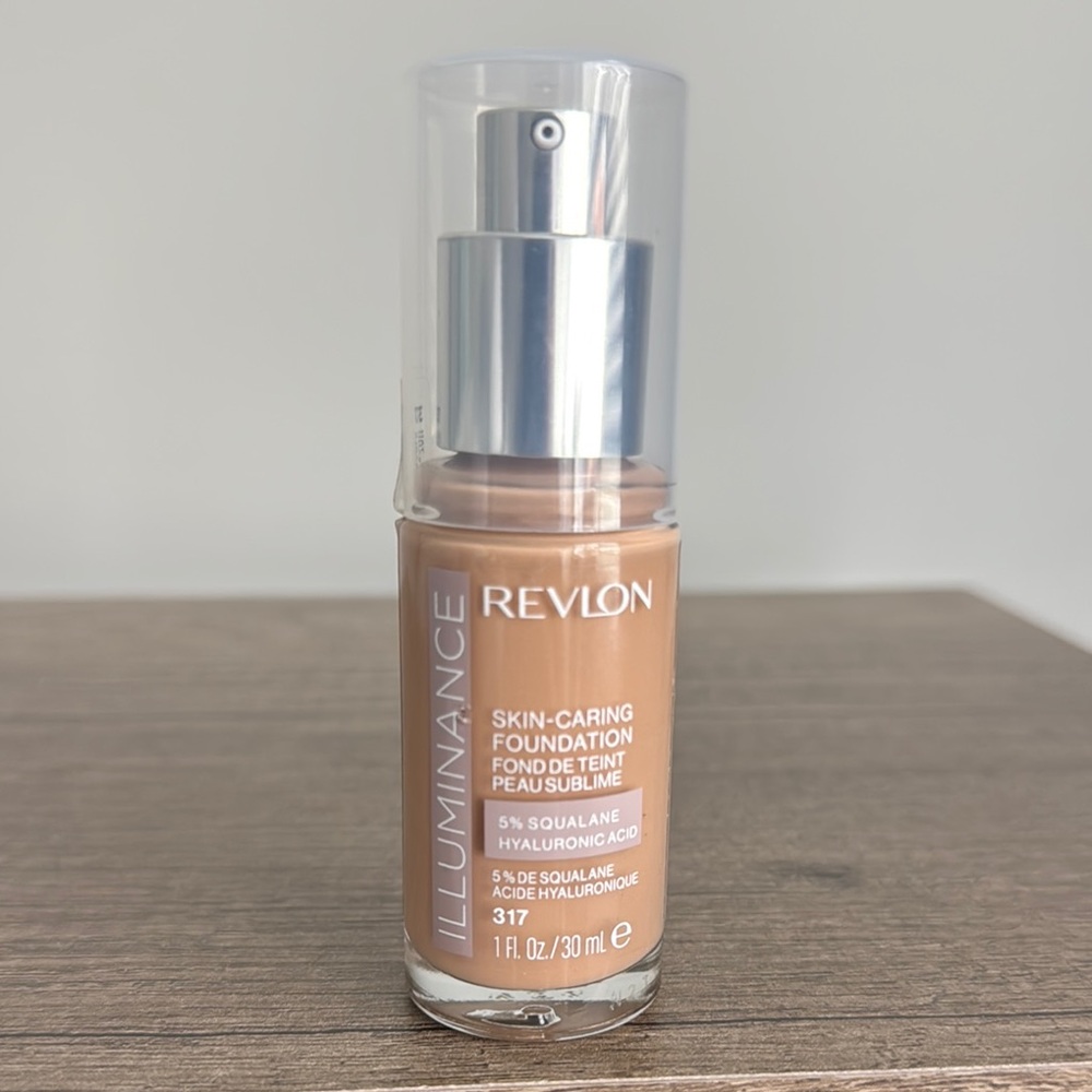 Revlon Illuminance Skin-Caring Foundation Tan Sand 317